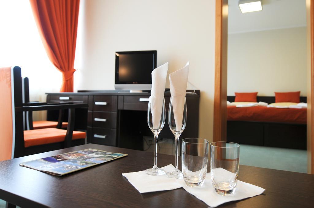 Hotel Sorea Regia Bratislava Exterior photo